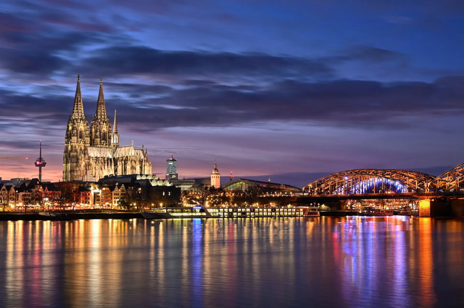 The Best Party Hostels in Cologne