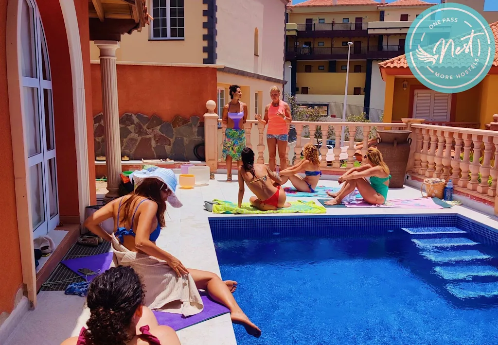 Duque Nest Hostel